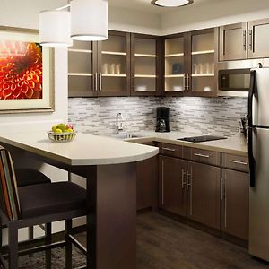 Queen Studio Suite